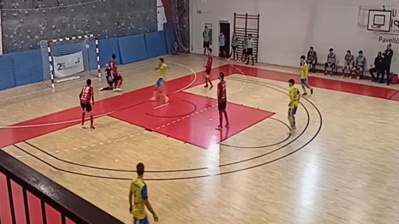 El Viveros Mas de Valero tumba al líder Navarti en un final de infarto en Onda (4-5)