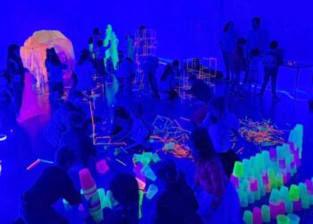Segorbe se pone geométrico: éxito del taller familiar sobre Hipatía