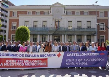 Marta Barrachina exige rebajar impuestos y abaratar la factura de la luz para proteger a las familias y a los sectores productivos de la provincia de Castellón