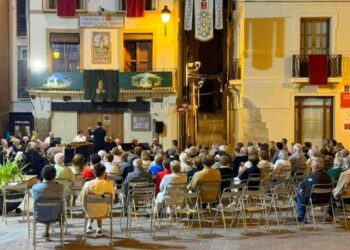 La Banda de Música del CEA Segorbe protagoniza el tradicional concierto de vísperas en la Plaza del Almudín