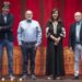 El camión de la zarzuela para en Segorbe