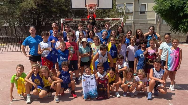 El CB Segorbe cierra con éxito la quinta edición de su Campus de Verano tras dos semanas de baloncesto y convivencia