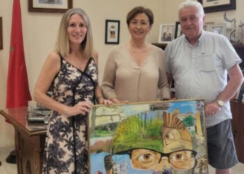 Carlos Domenech dona al Ayuntamiento de Segorbe una obra de su exposición «Exégesis II»