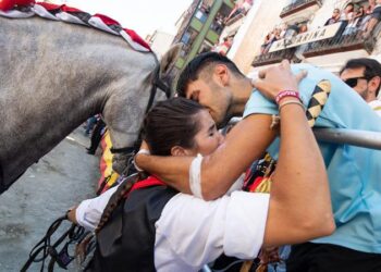 Segorbe rinde homenaje a sus caballistas tras una semana de Entradas de diez