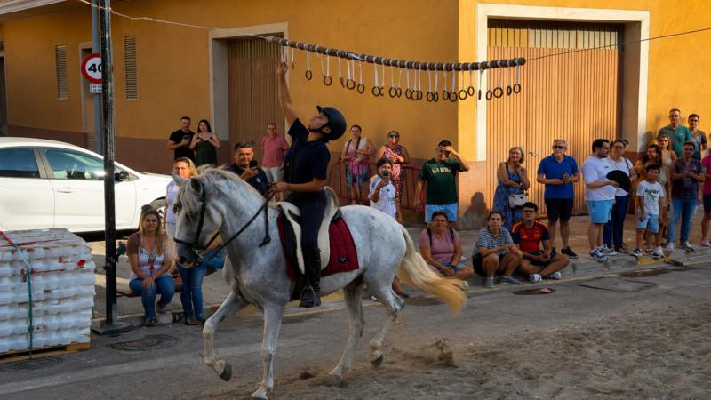 Segorbe mantiene viva la tradición con la XXXIV Carrera de Cintas a Caballo