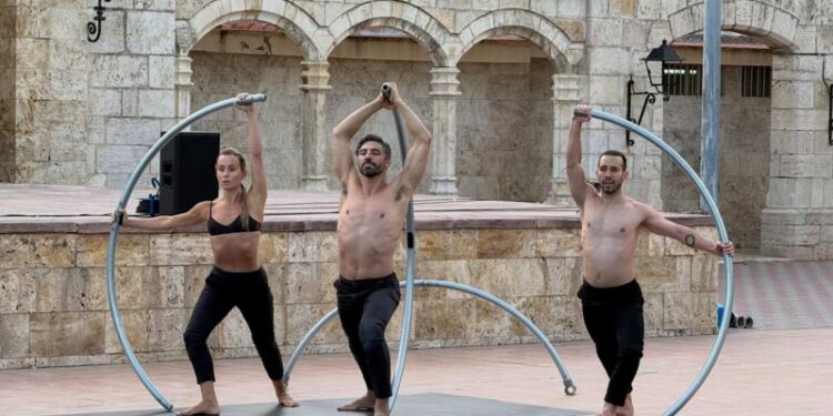 El Festival 2 Pasos celebra sus 10 años con tres propuestas de teatro, danza y magia en Segorbe